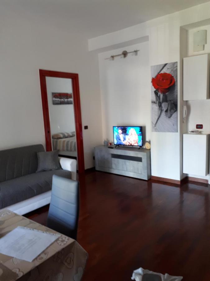 Valassina Milano Apartment Eksteriør billede